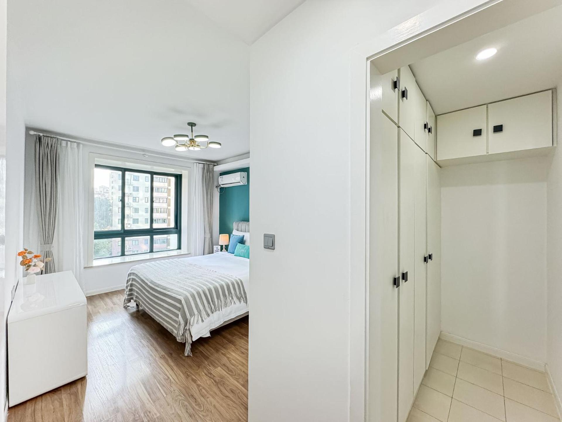 Apartment Tyms 3br 2ba Near Stadium Line 1 4 *